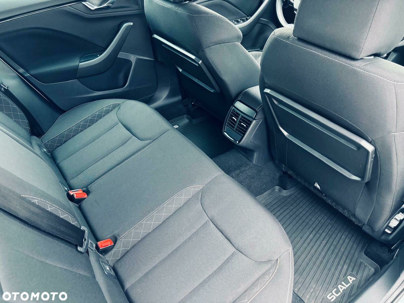 Skoda Scala 1.0 TSI Ambition - 17