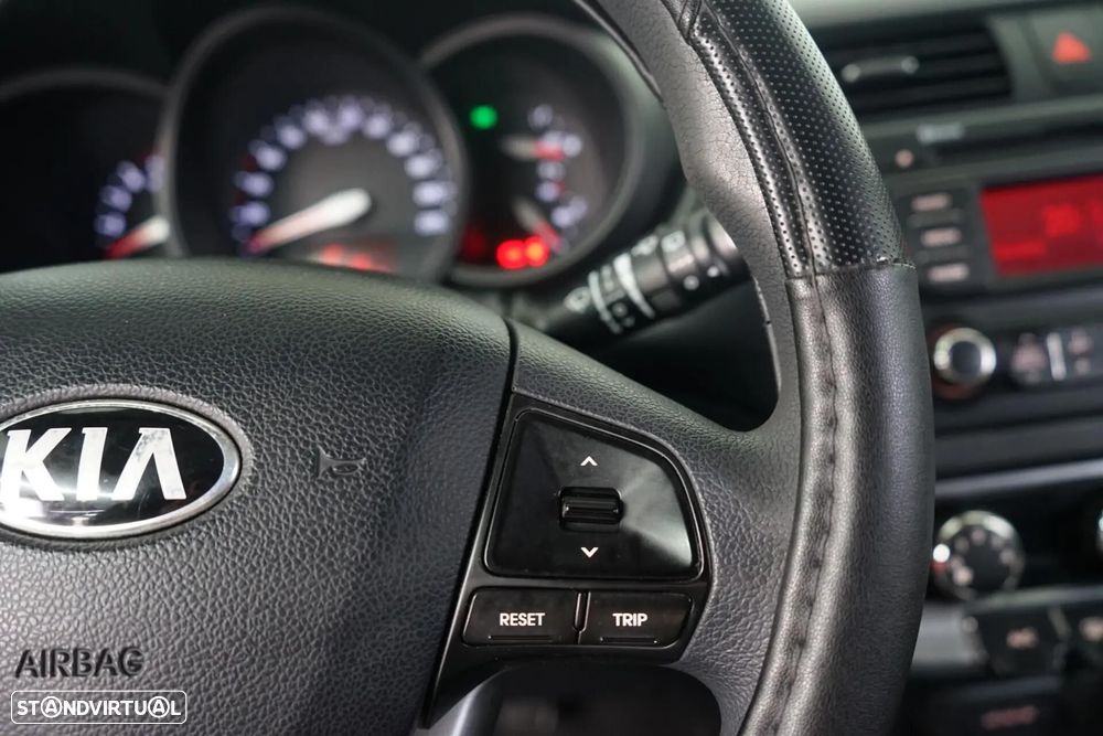 Kia Rio 1.1 CRDi LX - 20