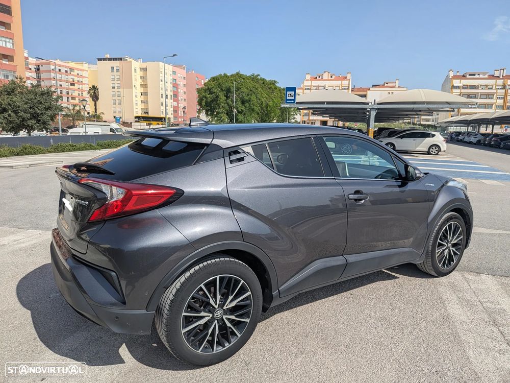 Toyota C-HR 1.8 HSD Exclusive+P.Luxury - 22
