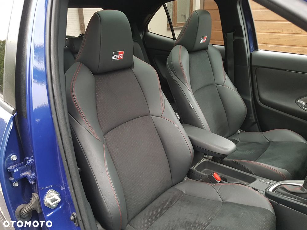 Toyota Yaris Cross Hybrid 1.5 GR Sport - 7