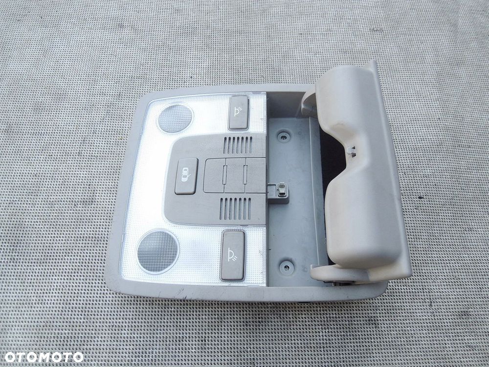 lampka oŚwietlenie kabiny (oe) - kia sportage iii - 3