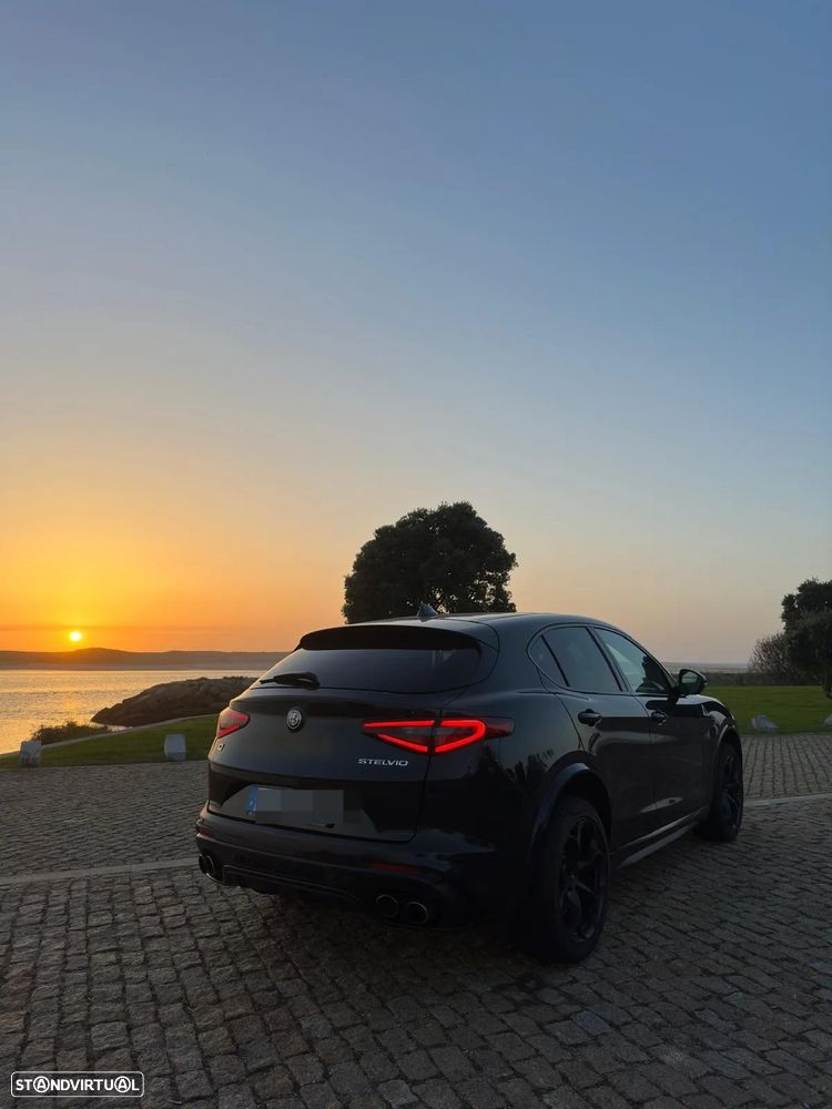Alfa Romeo Stelvio 2021 photo 4