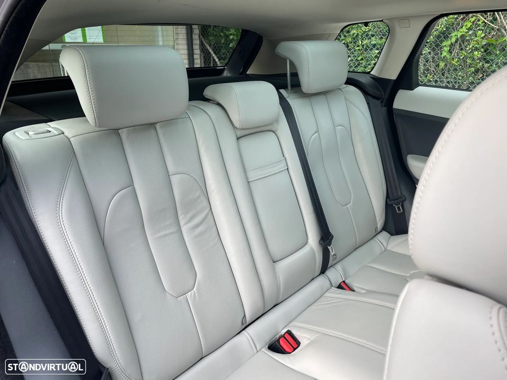 Land Rover Range Rover Evoque 2.2 eD4 Prestige - 32