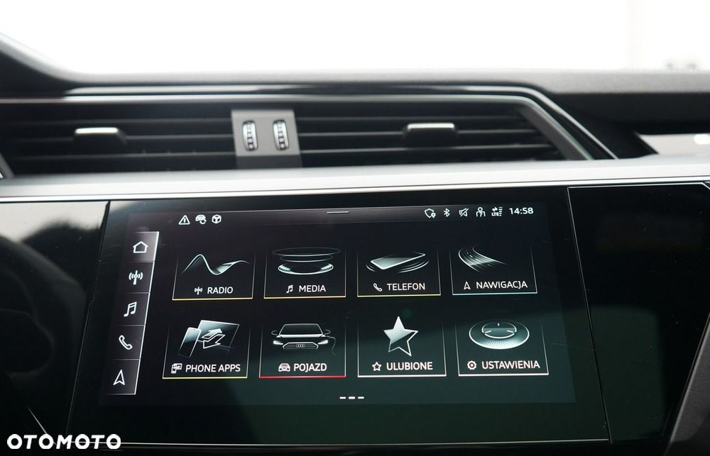 Audi Q8 Sportback e-tron - 30