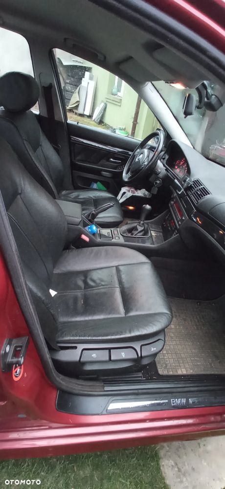 BMW Seria 5 - 34