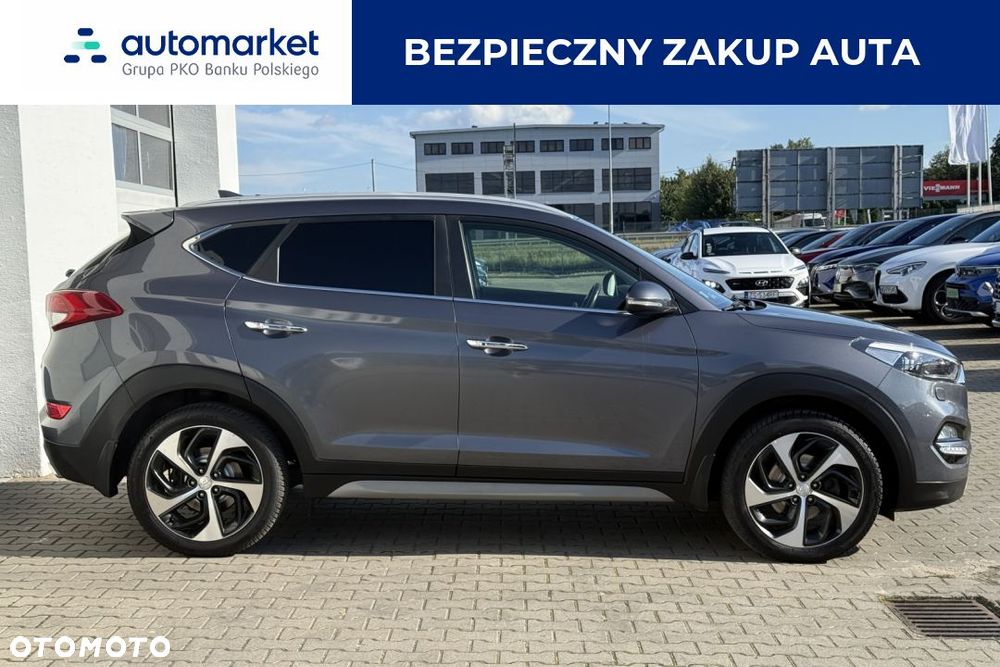 Hyundai Tucson 2.0 CRDI BlueDrive Style 2WD - 2