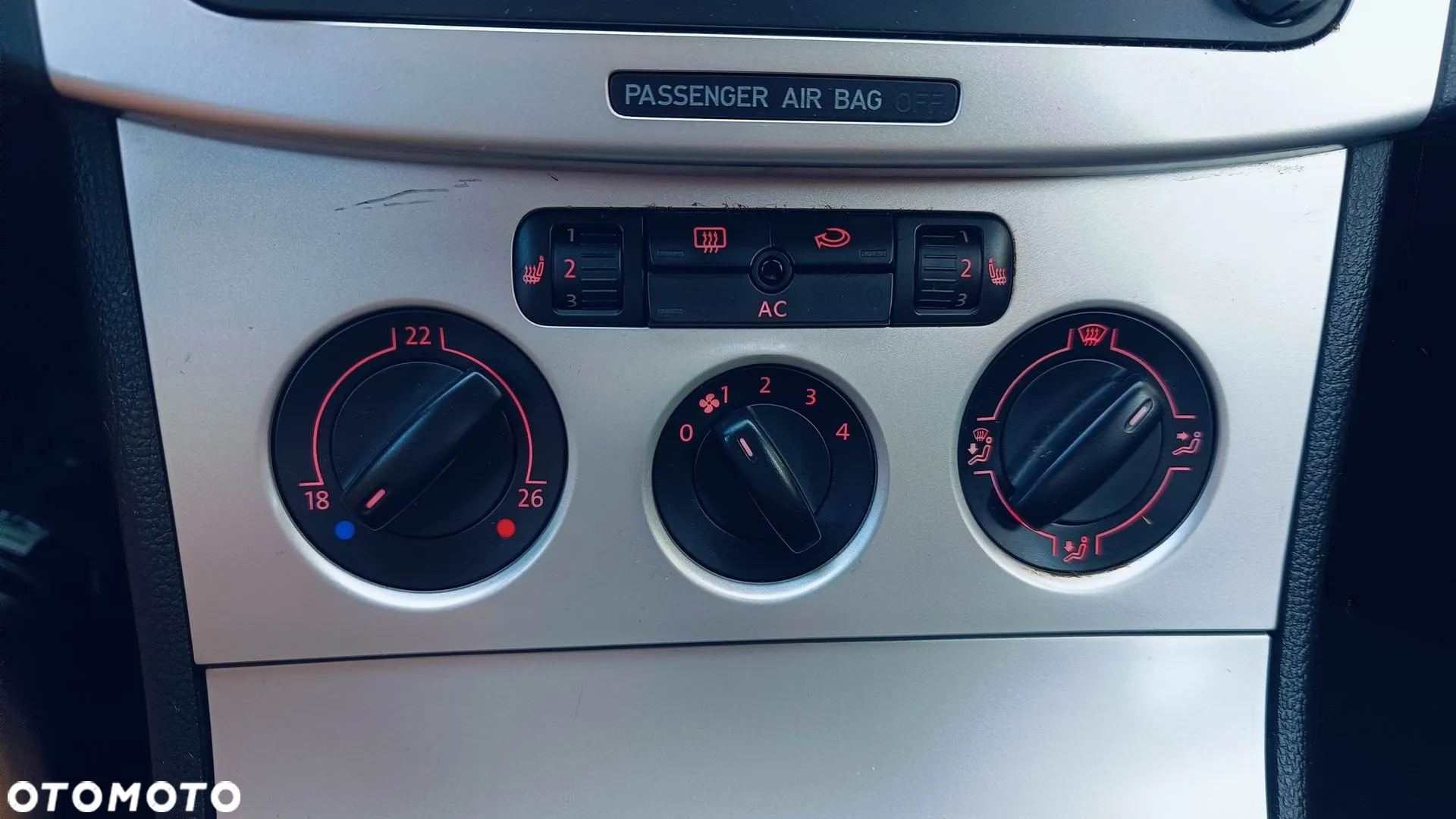 Volkswagen Passat 2.0 TSI Comfortline - 31