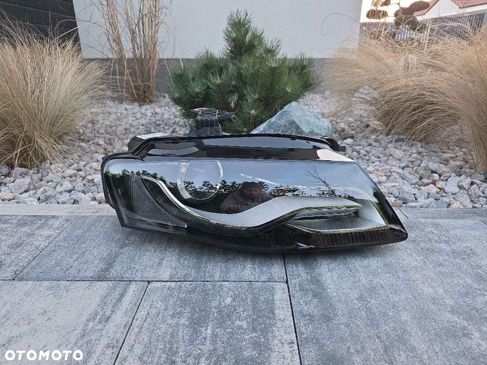 AUDI A4 S4 8K0 8K B8 Lampa prawa przód Bi-Xenon Led 8K094104C - 1