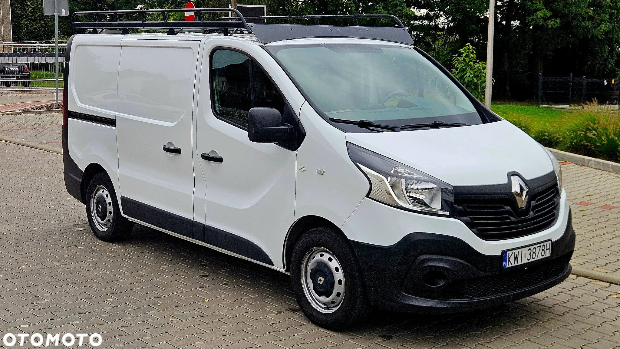 Renault Trafic - 17