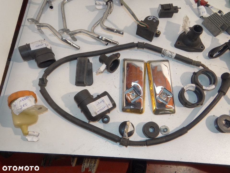GL 1500 Goldwing gaźniki regulator napięcia wentylator kolektor wydechowy moduł zapłonowy H2153 - 7