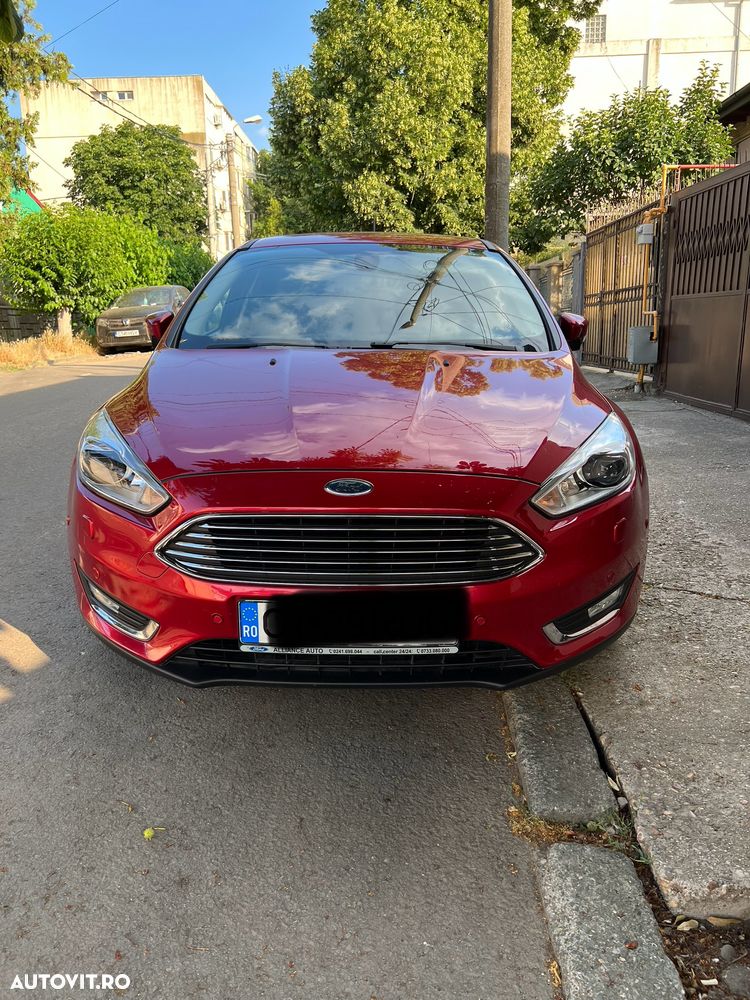 Ford Focus 1.0 EcoBoost Titanium - 3