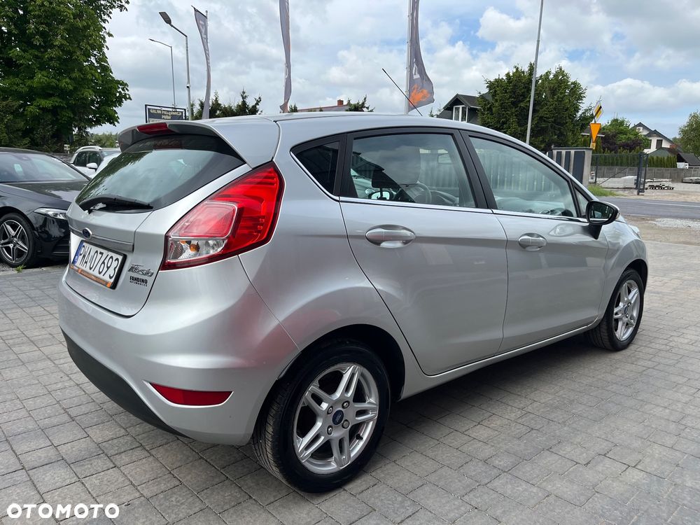 Ford Fiesta - 5