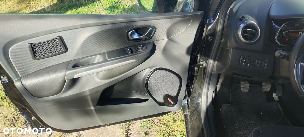 Renault Clio TCe 90 Limited - 16