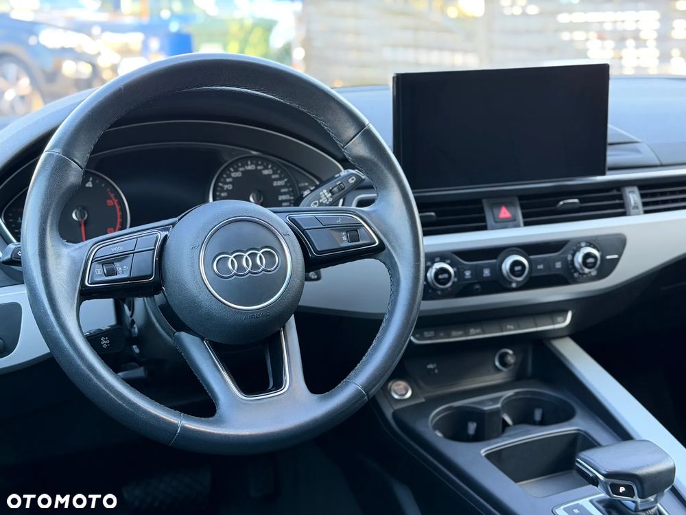 Audi A4 Avant 30 TDI S tronic advanced - 26