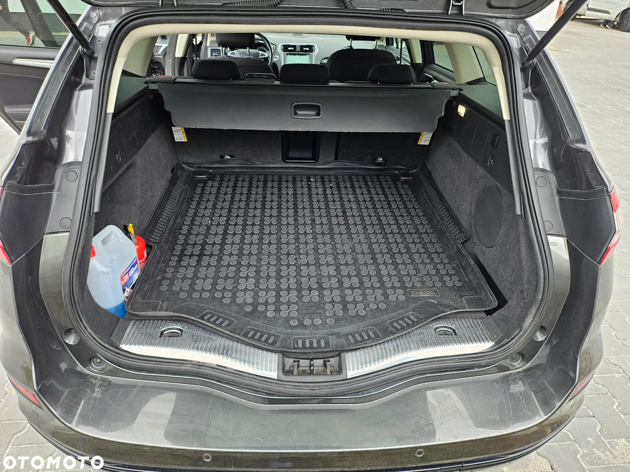 Ford Mondeo 2.0 TDCi Titanium - 9