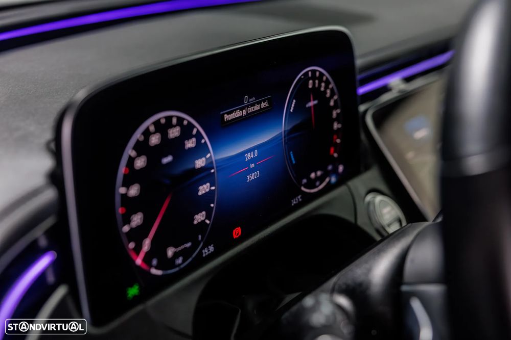 Mercedes-Benz E 300 9G-TRONIC Avantgarde - 21