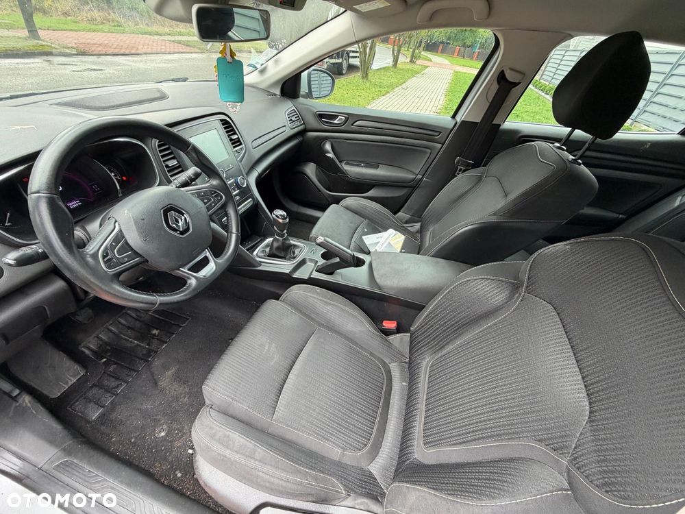 Renault Megane 1.5 Blue dCi Zen - 9