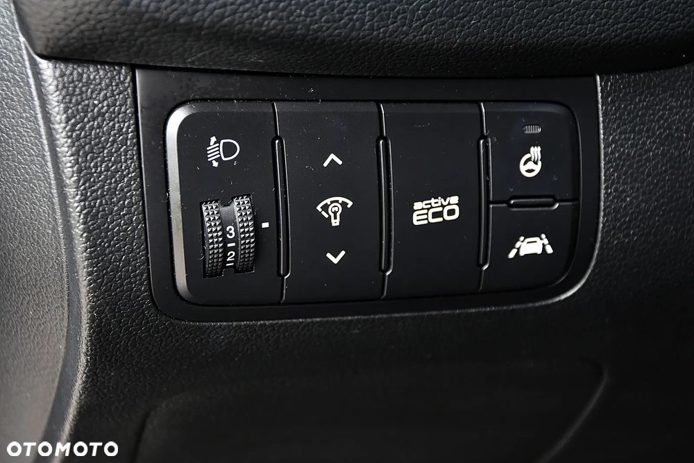 Kia Ceed 1.6 GDI XL DCT - 29