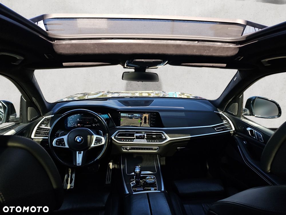 BMW X7 - 24