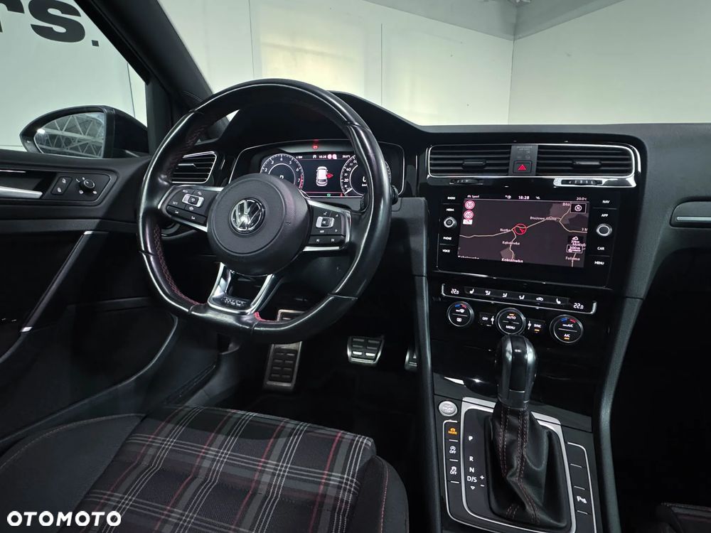 Volkswagen Golf 2.0 TSI BMT GTI Performance DSG - 22