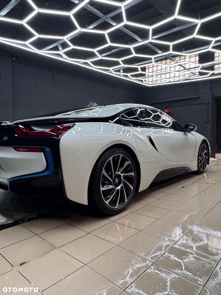 BMW i8 - 15