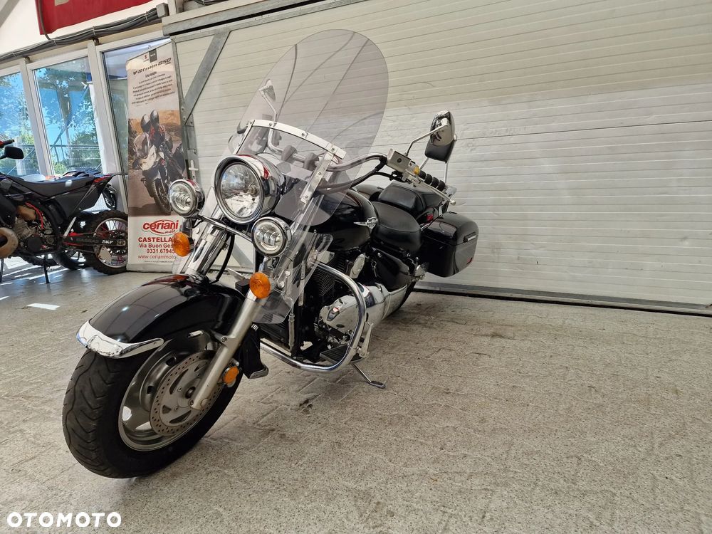 Suzuki Intruder - 15