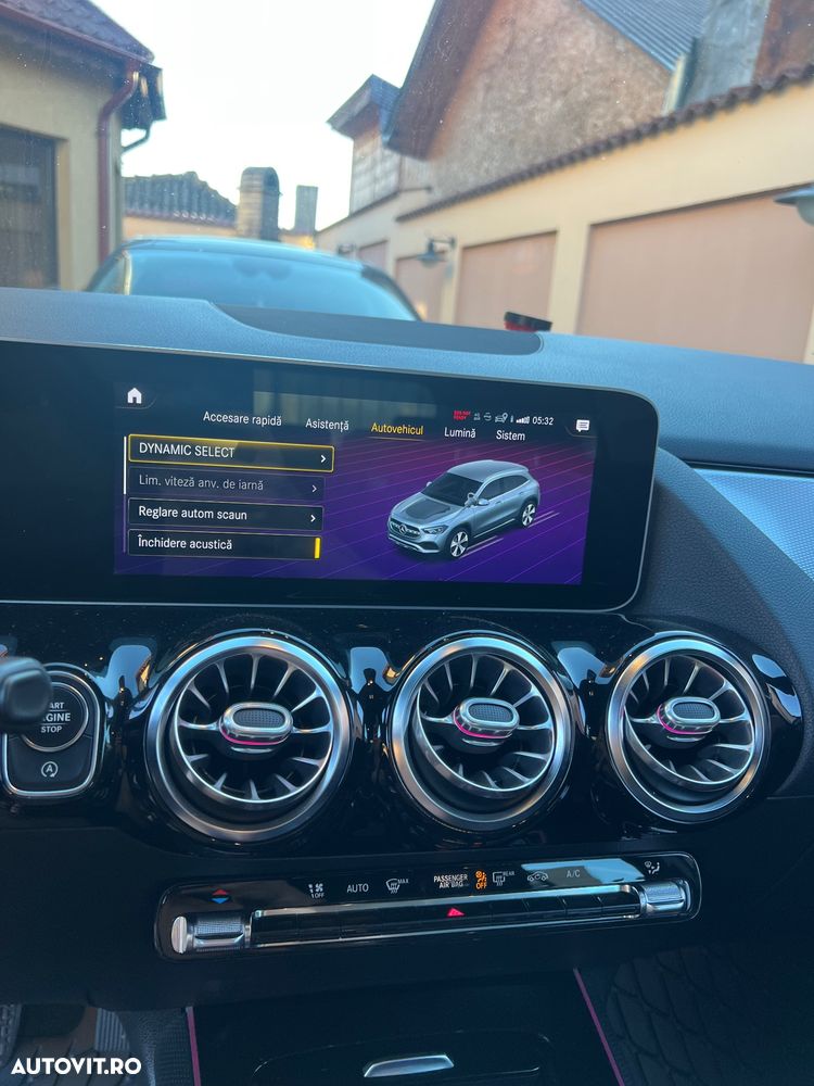 Mercedes-Benz GLA - 20