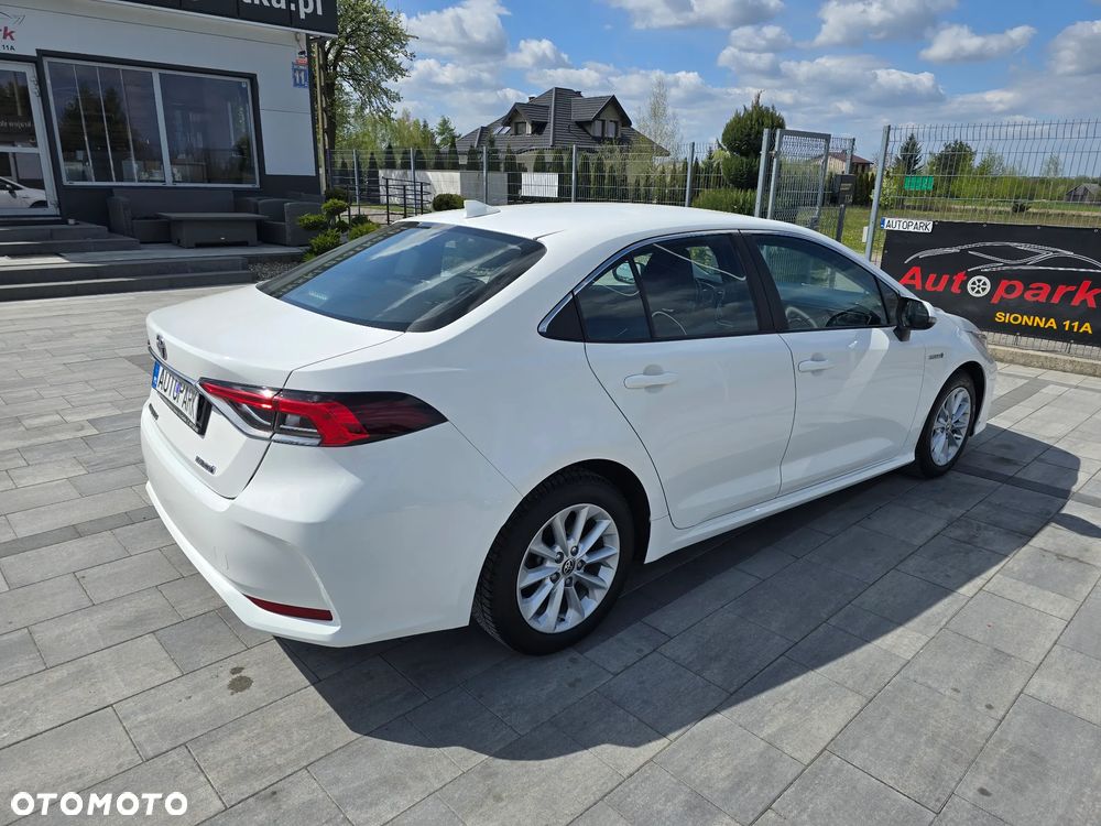 Toyota Corolla 1.8 Hybrid GPF Comfort - 16