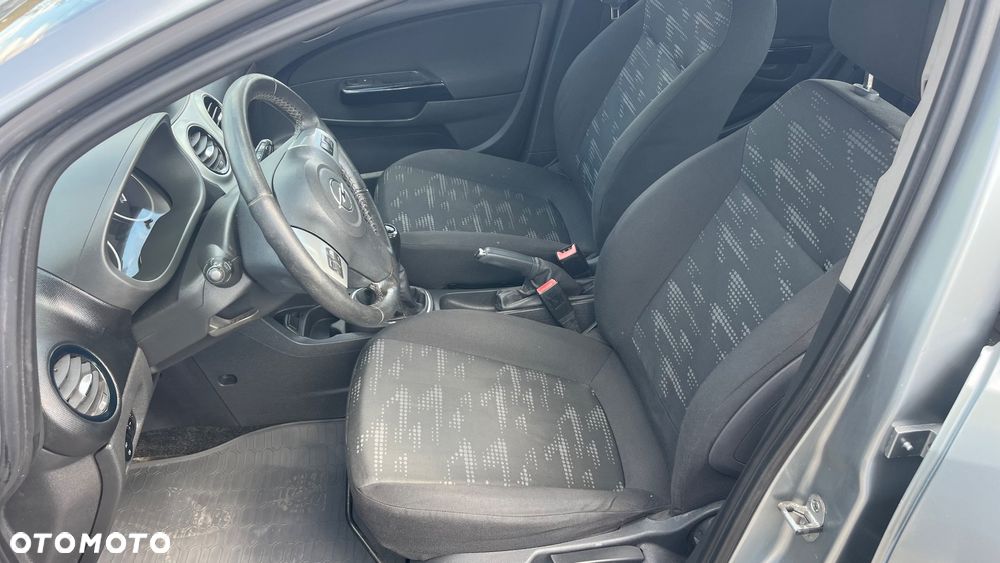 Opel Corsa - 16