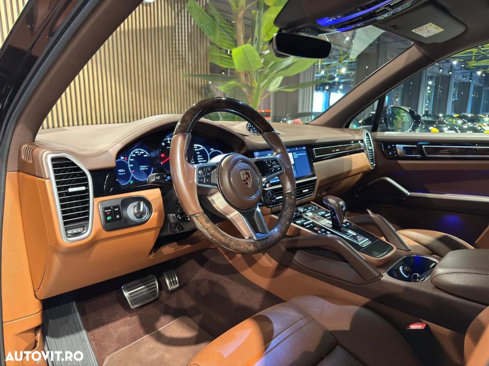 Porsche Cayenne S - 12