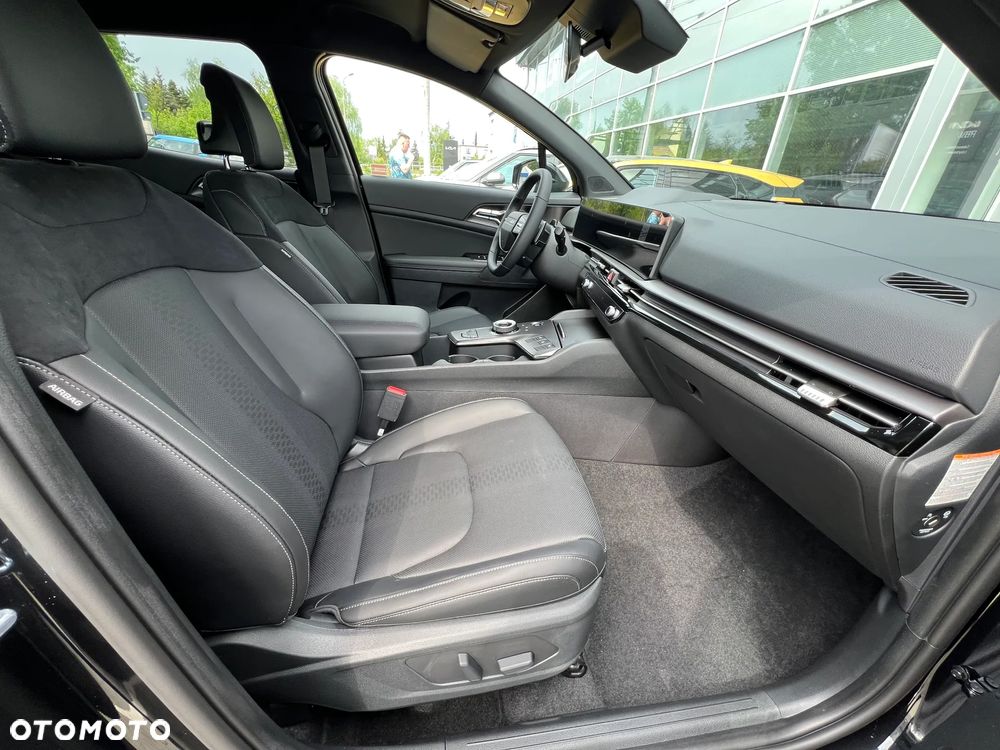 Kia Sportage 1.6 T-GDI HEV Anniversary 2WD - 29