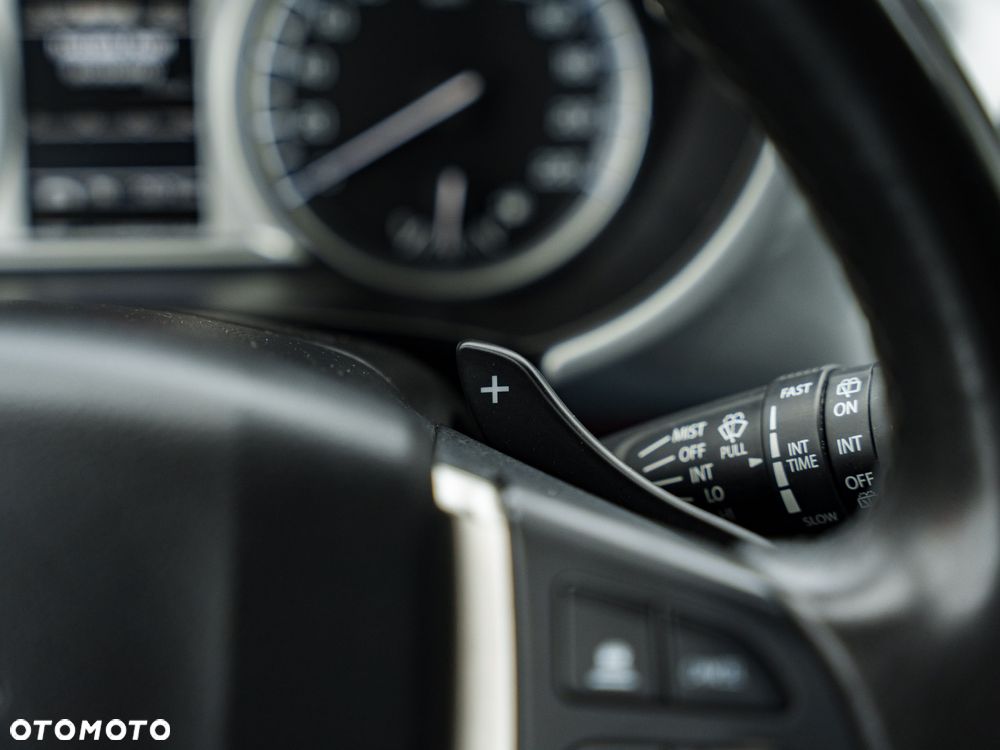 Suzuki Vitara 1.6 Premium 4WD - 40