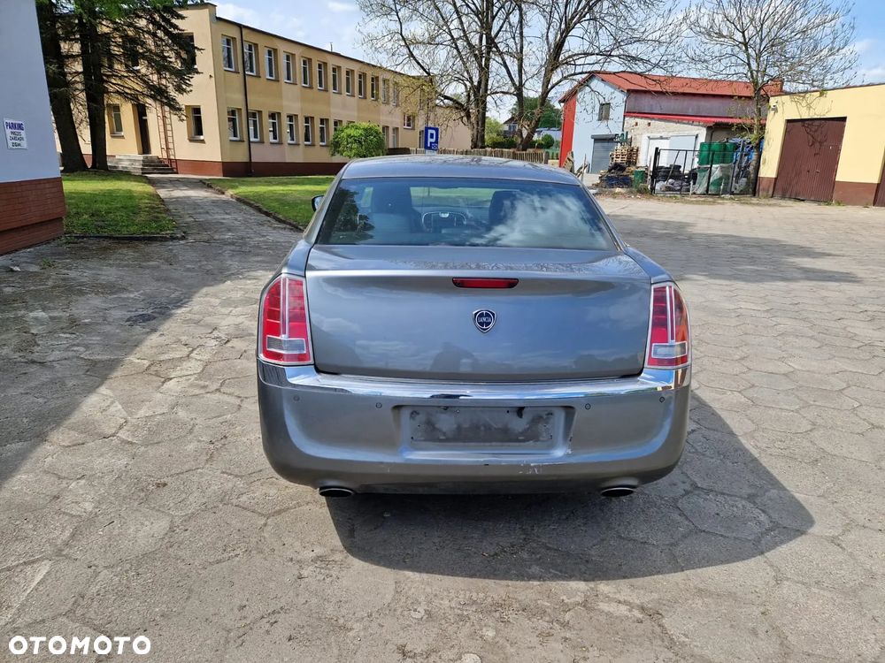 Lancia Thema 3.0 V6 CRD 24V Automatik Platinum - 6