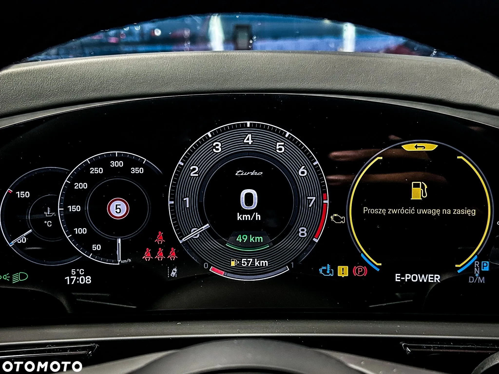 Porsche Cayenne - 15