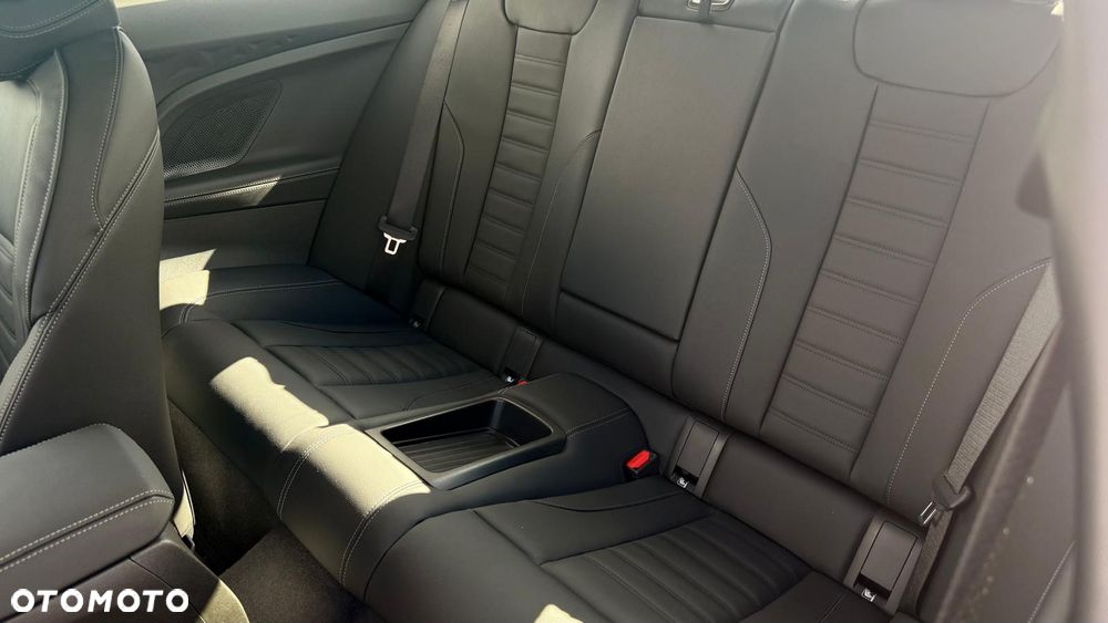 BMW Seria 2 220i M Sport - 29