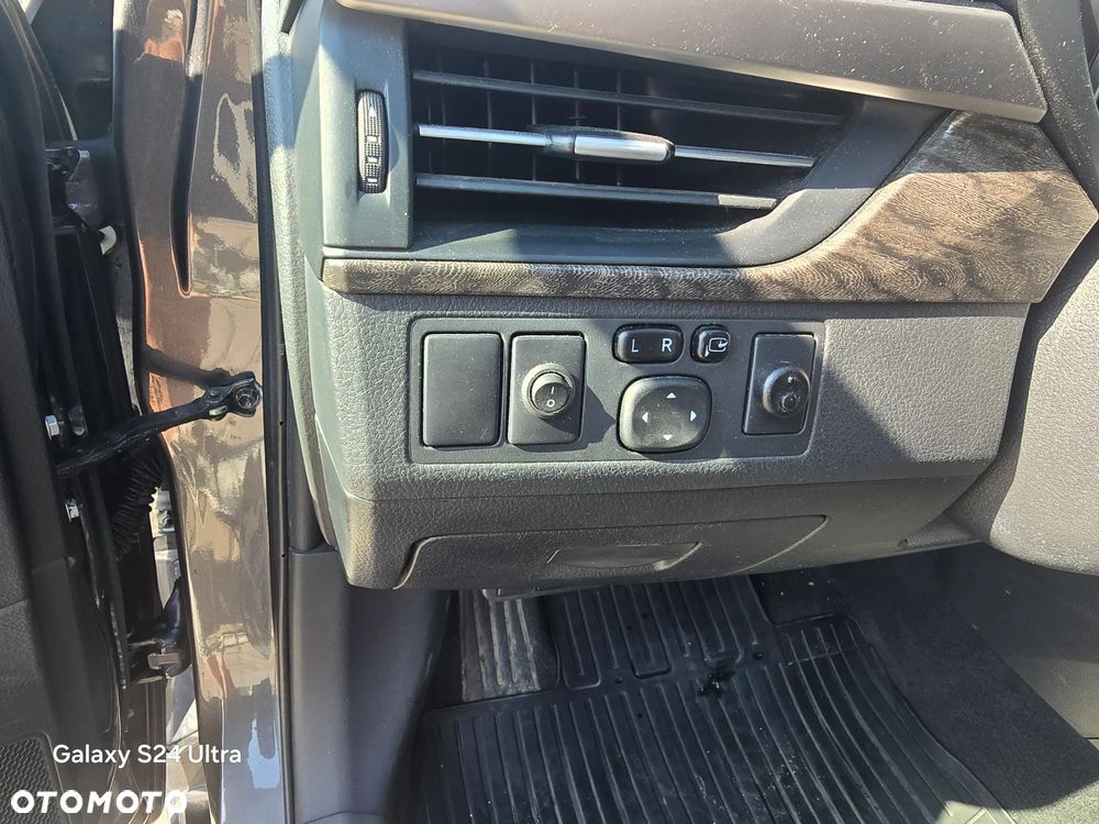 Toyota Avensis 2.0 Prestige MS - 6