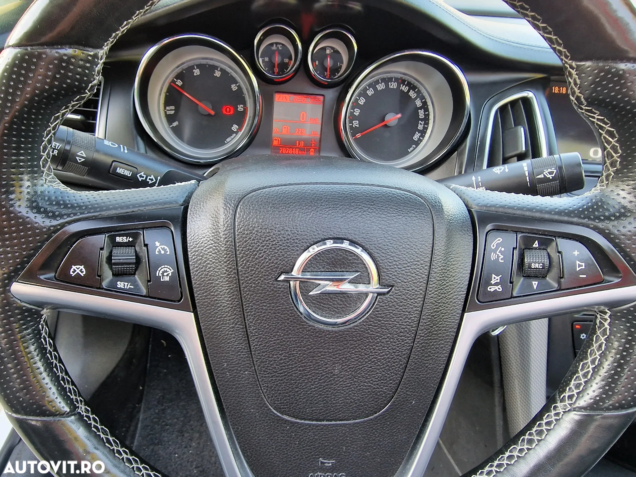 Opel Cascada 2.0 CDTI ECOTEC Start/Stop Cabriolet - 22