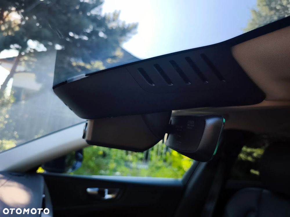 Volvo XC 60 B4 D Inscription - 27