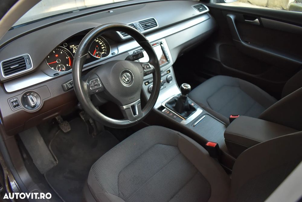 Volkswagen Passat 1.6 TDI BlueMotion Technology Highline - 7