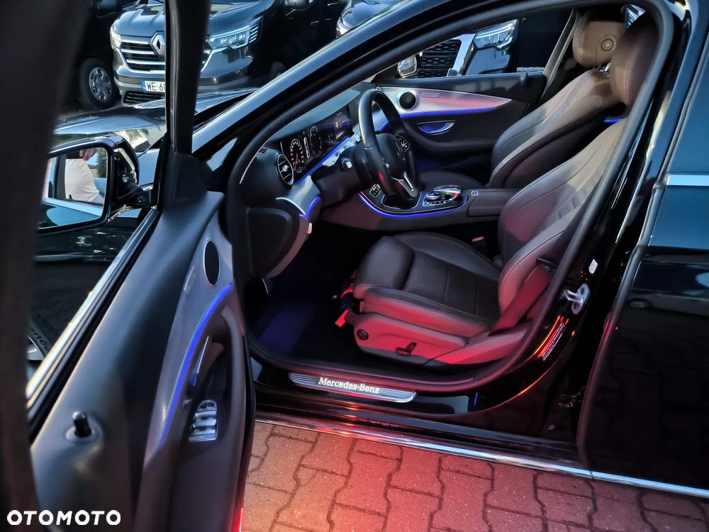 Mercedes-Benz Klasa E 200 d 9G-TRONIC - 8