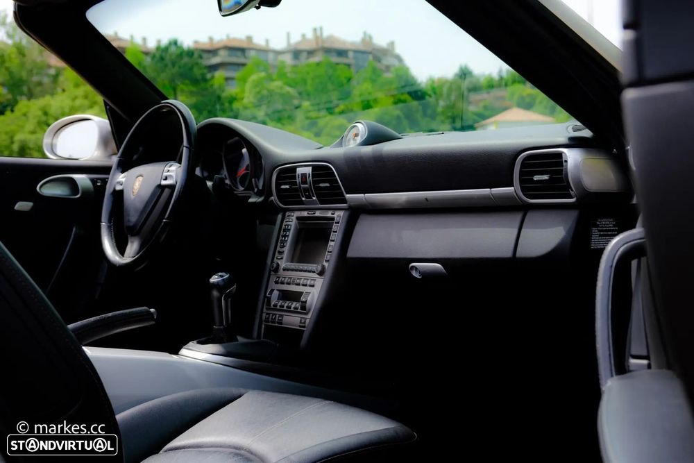 Porsche 911 (997) - 16