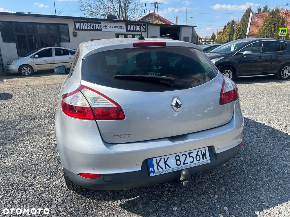 Renault Megane ENERGY TCe 130 Start & Stop Bose Edition - 13