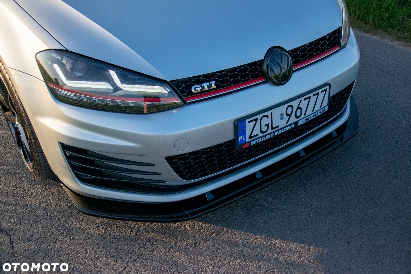 Volkswagen Golf - 4