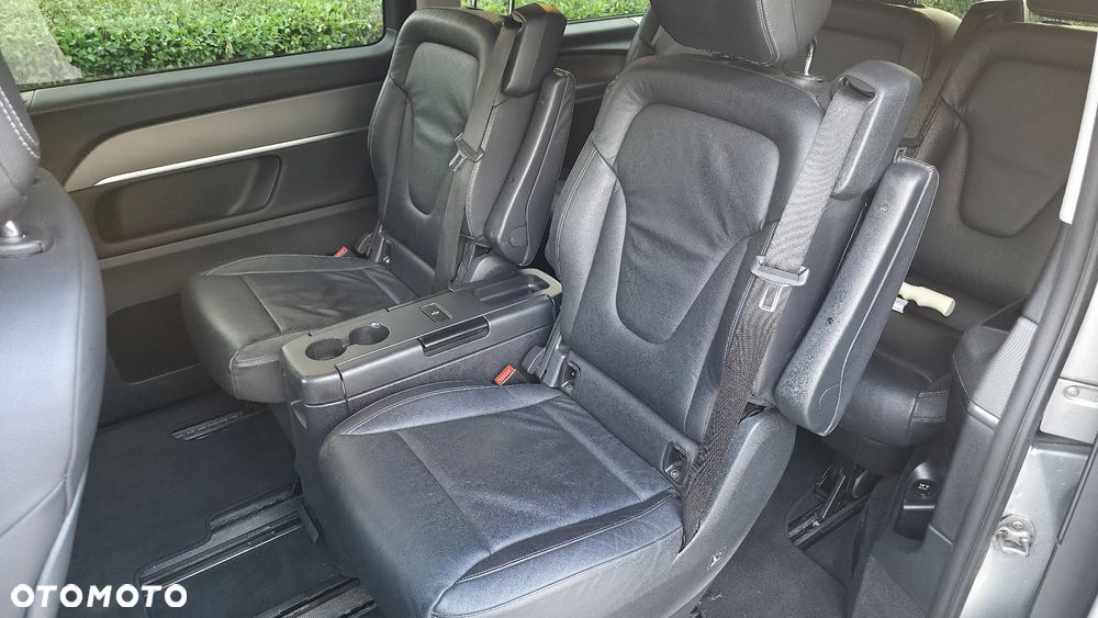 Mercedes-Benz Klasa V 250 (BlueTEC) d Avantgarde 7G-Tronic (d³ugi) - 7