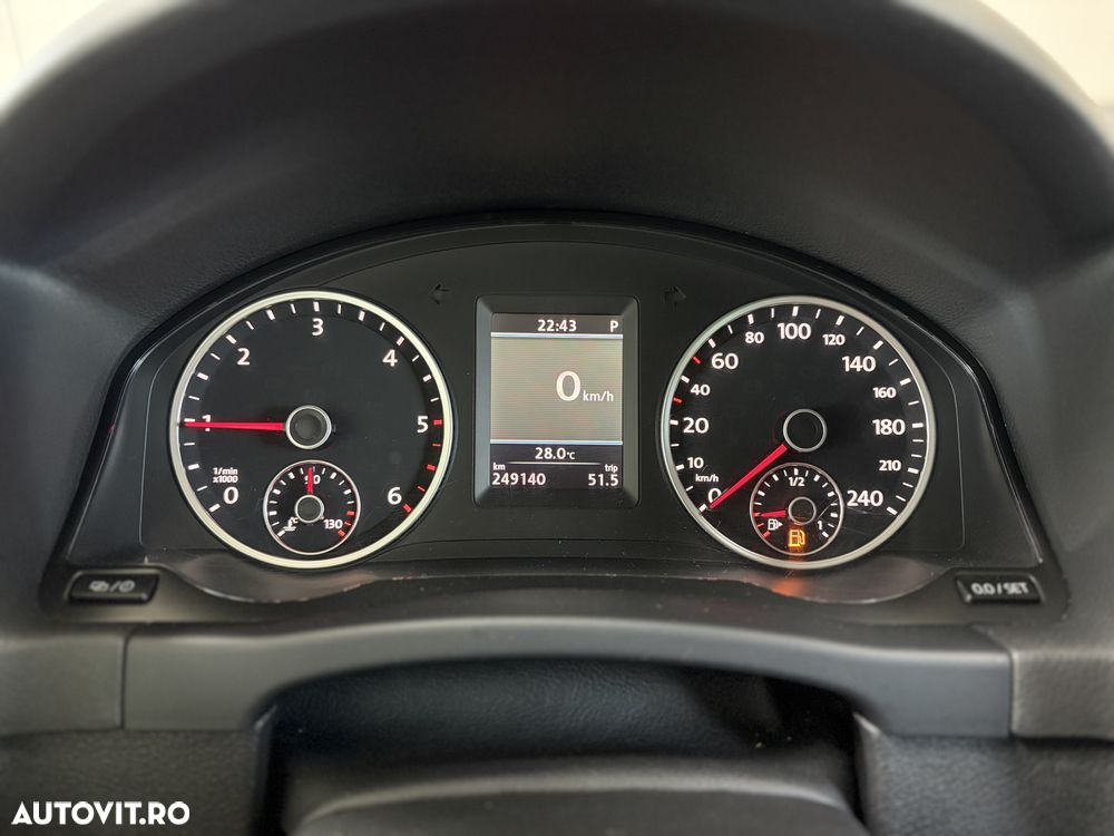Volkswagen Tiguan 2.0 TDI 4Motion DSG Sport & Style - 34