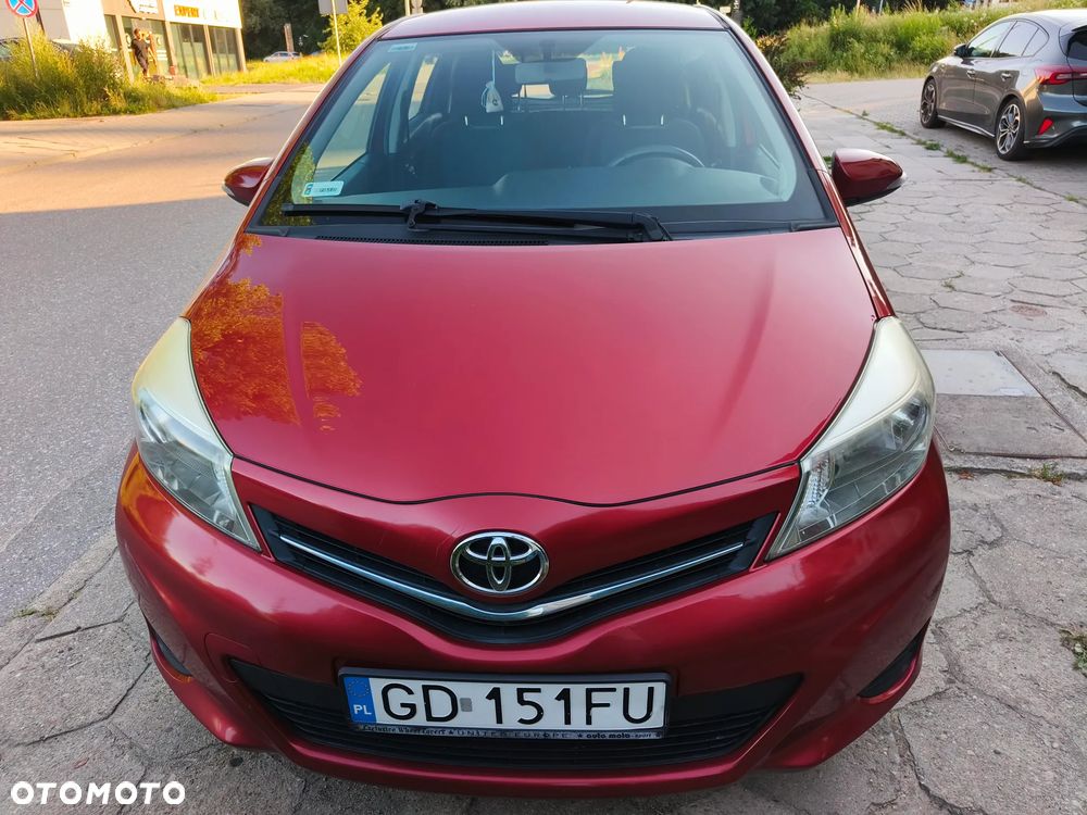 Toyota Yaris - 19