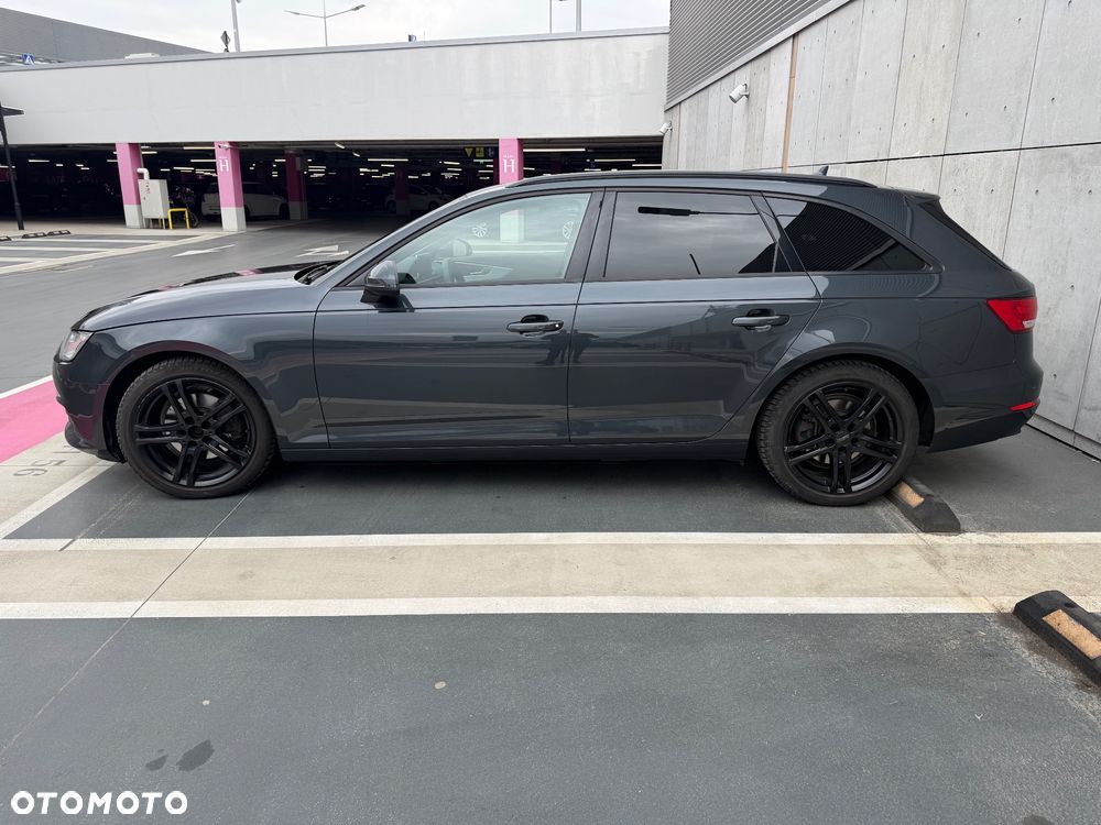 Audi A4 Avant 2.0 TDI S tronic - 4