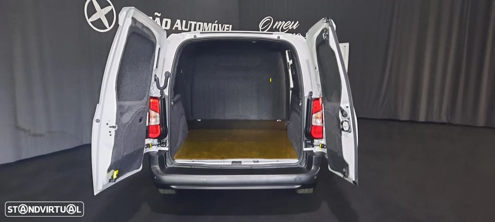 Peugeot Partner Longa 1.5 BlueHDi 100cv 6 vel. 3 lug. 5 portas - 43