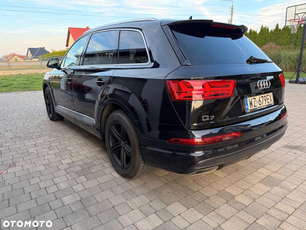 Audi Q7 - 3
