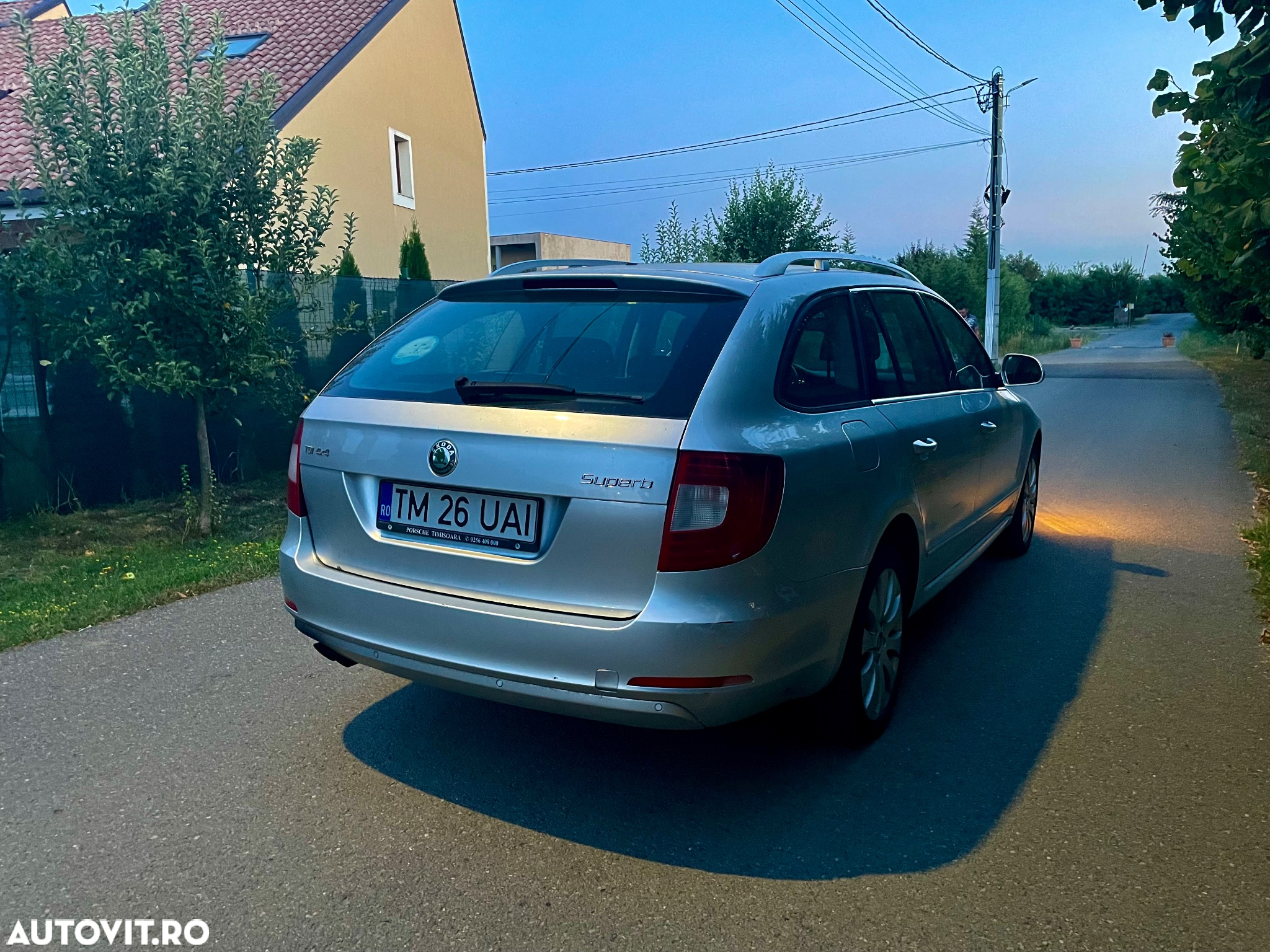 Skoda Superb 2.0 TDI Active 4x4 DSG - 6